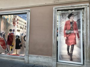 Dior skyltfönster Rom